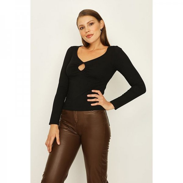 Black Keyhole Wide Neck Ribbed Top